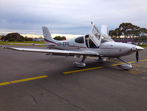 VH-EPG Source: Fly Cirrus